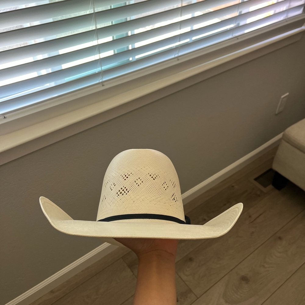 American hat co
